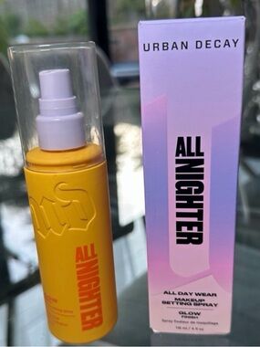 Urban Decay All Nighter Glow Makeup Setting Spray - Yellow Bottle